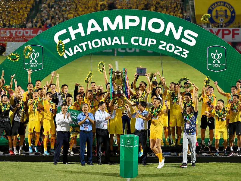 Thanh Hóa giành Cúp Quốc gia 2023 sau chiến thắng trên loạt luân lưu trước Viettel.